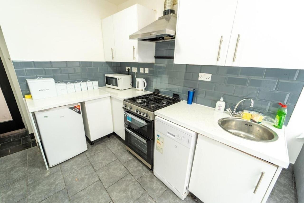 Studio Close To Selly Oak Train Station Birmingam Exterior foto